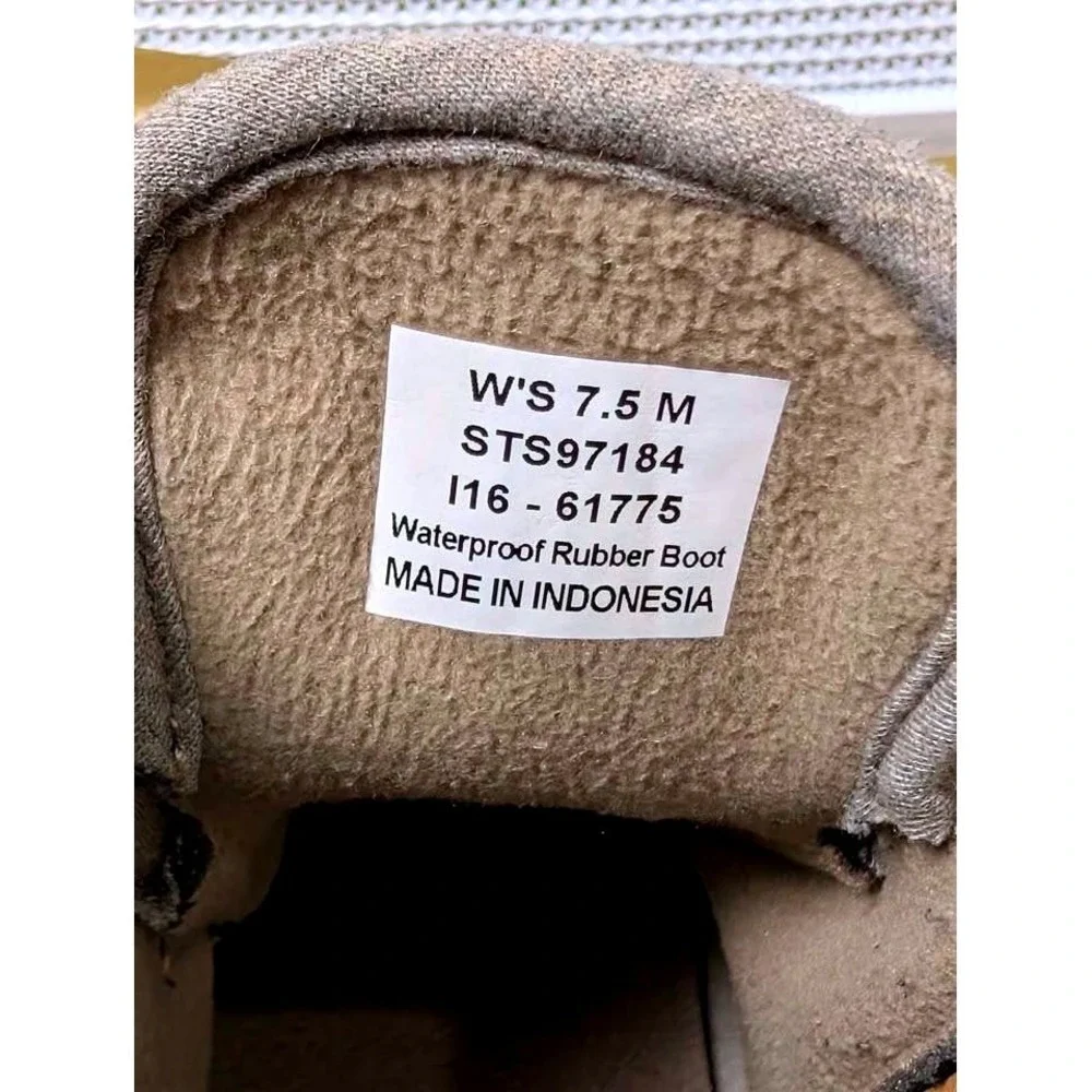 Sperry Saltwater Quilted Cable Knit Duck Boots Taupe Tan STS97184 Women's 7.5 M‎